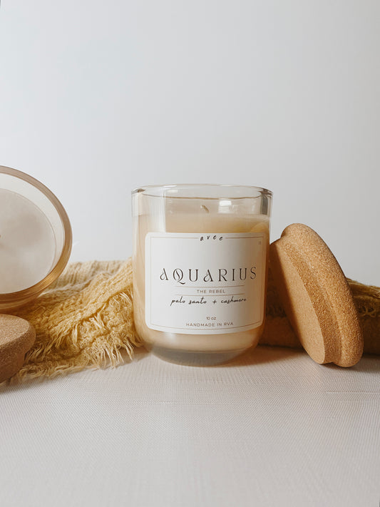 aquarius avee golden glass candle - 10oz