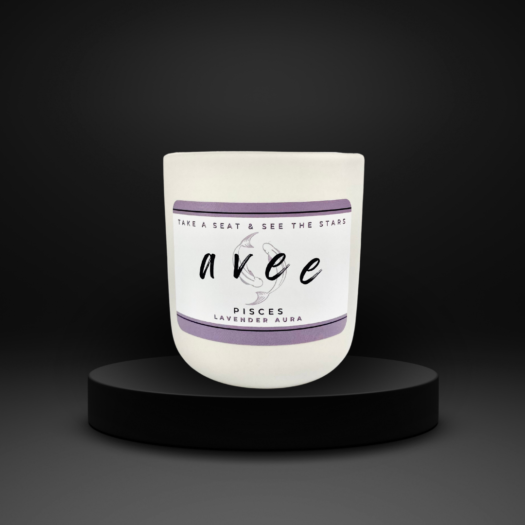 Pisces avee candle